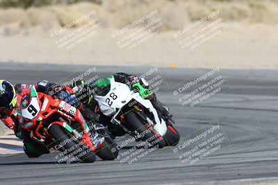 media/Dec-07-2025-CVMA (Sun) [[3e7d2de5dc]]/Race 7-Formula Lightweight Twins Shootout/